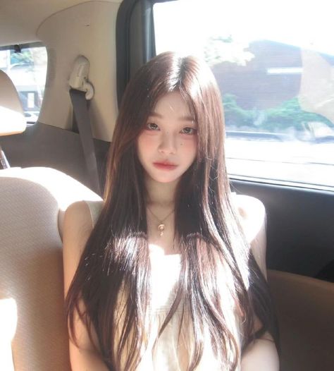 Instagram Asian Brown Hair, Brown Hair Korean, Girl With Brown Hair, Japanese Makeup, Uzzlang Girl, Long Hair Girl, Asian Hair, Asian Makeup, Korean Hairstyle