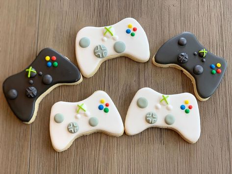 Selena | Embellished Dough on Instagram: “Xbox controller cookies!” Xbox Controller, Cookie Ideas, Game Controller, Royal Icing, Bday Party, Cookie Decorating, Sugar Cookies, Xbox, Dough