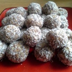 Skillet Cookies I Date Balls Recipe, Nut Balls, Skillet Cookies, Raw Treats, Date Balls, Baked Desserts, Monster Cookie, Skillet Cookie, Skillet Recipes