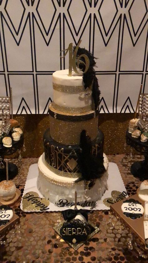 Great Gatsby Party Sweet 16, Sweet 16 Great Gatsby Theme, 1920 Sweet 16 Party, Roaring 20s Sweet 16 Party, 1920s Sweet 16, Great Gatsby Quince, Great Gatsby Cakes, Great Gatsby Cake Ideas, Great Gatsby Sweet 16