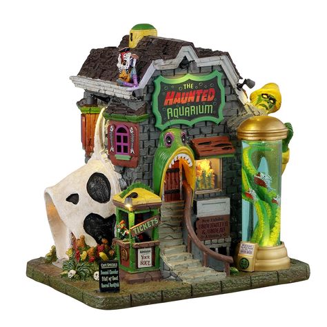 Haunted Aquarium Haunted Aquarium, Halloween Village Display Ideas, Lemax Spooky Town Display, Lemax Spooky Town Halloween Village, Cardboard Village, Spookytown Display, Halloween Villages, Lemax Halloween Village, Terrifying Creatures