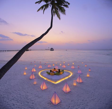 Five genuinely unforgettable honeymoons from the travel experts who've doubled down on romance and glamour Maldives Honeymoon Package, Romantic Sunset Beach, Wedding Pictures Beach, Maldives Honeymoon, Beach Dinner, Visit Maldives, Candle Night, Honeymoon Places, Dream Honeymoon