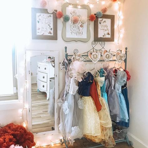 Girls dress up corner, dress up space, playroom idea, girls dress up, princess, hideout, kids playroom, dress up rack, dress up spot Fiona Michelle, Dress Up Room, Dress Up Rack, Space Playroom, Dress Up Corner, Playroom Idea, Dress Up Stations, Toy Room Organization, Minimalist Kids Room