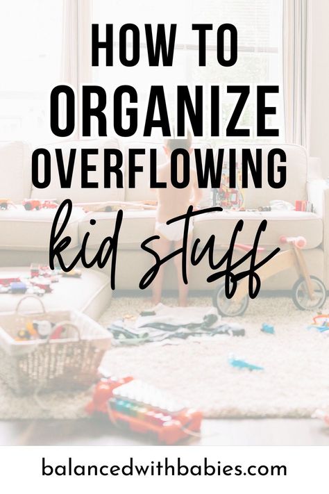 Struggling with kid clutter? Discover sanity-saving organization tips for moms! From quick decluttering hacks to clever storage solutions, these 8 easy tips will transform your space. Click to unlock the secrets to a more organized and balanced life with kids. #MomLife #OrganizationTips #ParentingHacks Closet Organisation, Parallel Parenting, Decluttering Hacks, Tips For Moms, Bookshelf Organization, Parenting Techniques, Parenting Inspiration, Kid Hacks, Organized Mom