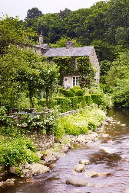 River - Gresgarth Hall has it all: rare plants, terraces, beautiful borders and a lake - designers' gardens in outdoor spaces on HOUSE by House & Garden. Magic Garden, Dream Cottage, Magical Garden, English Cottage, Garden Cottage, English Countryside, Rare Plants, Magical Places, Facades