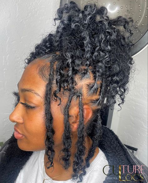 Goddess Starter Locs, Goddess Locs Real Hair, Coil Locs, Female Loc Styles, Locs Starter, Colored Locs, Curly Locs, Natural Hair Short Cuts, Short Locs Hairstyles