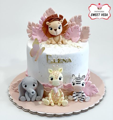 Jungle cake Safari Baby Shower Cake Girl, Safari Birthday Cake Girl, Pink Safari Cake, Wild Animals Cake, Jungle Cake Ideas, Zoo Birthday Cake, Jungle Birthday Cake, Jungle Animal Cake, Giraffe Birthday Cakes