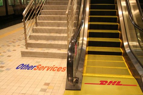 19 Ads That Hit the Spot and Got People’s Attention Guerilla Marketing Examples, Guerrilla Advertising, Guerrilla Marketing, Advertising Techniques, Clever Advertising, 광고 디자인, Publicidad Creativa, Marketing Photos, Experiential Marketing