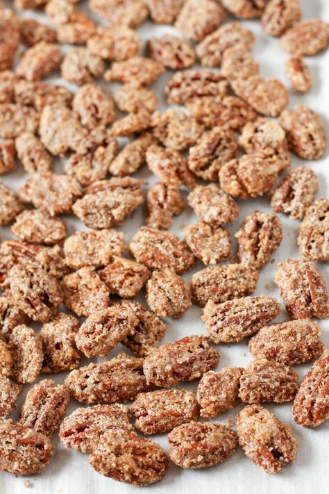 Candied Pecans Recipe, Sugared Pecans, Weight Watchers Recipes, Nut Recipes, Pecan Recipes, Candied Pecans, Ww Recipes, Cinnamon Sugar, Candy Recipes