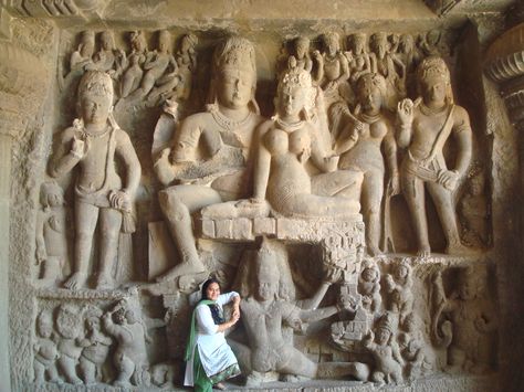 Kallasa Temple, Ellora Ajanta Ellora, Temple Architecture, World Religions, Hindu Art, Ancient Cities, Religious Art, Yoga Inspiration, Beautiful Art, Greek Statue