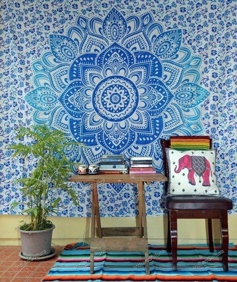 Interesting Rooms, Geometric Tapestry, Hippie Kunst, Circle Mandala, Moorish Architecture, Tapestry Decor, Bohemian Bedspread, Mandala Tapestries Wall Hangings, Indian Tapestry