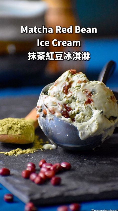 Matcha Red Bean Ice Cream Recipe https://resepmamiku.com/en/matcha-red-bean-ice-cream-meandmyfood2020 Red Bean Ice Cream Recipe, Matcha Red Bean, Sweet Red Bean Paste, Bean Ice Cream, Matcha Ice Cream, Adzuki Beans, Sweet Red Bean, Ice Cream Containers, The Matcha