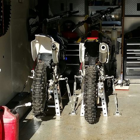 transporting a bike without tie downs - Moto-Related - Motocross Forums / Message Boards - Vital MX Enclosed Motorcycle Trailer, Iveco Daily Camper, Bike Locker, Enclosed Trailer Camper, Iveco Daily 4x4, Cargo Trailer Conversion, Diy Camper Trailer, Dog Trailer, Bike Room