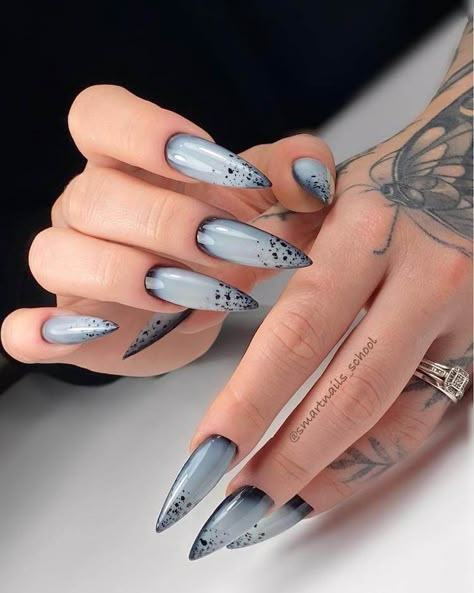 Nails Emo, Nails Acrylic Square Long, Black Halloween Nails, Grey Nails, Spring Nails Ideas, Nails Acrylic Square, Witch Nails, Nails Oval, Gothic Nails