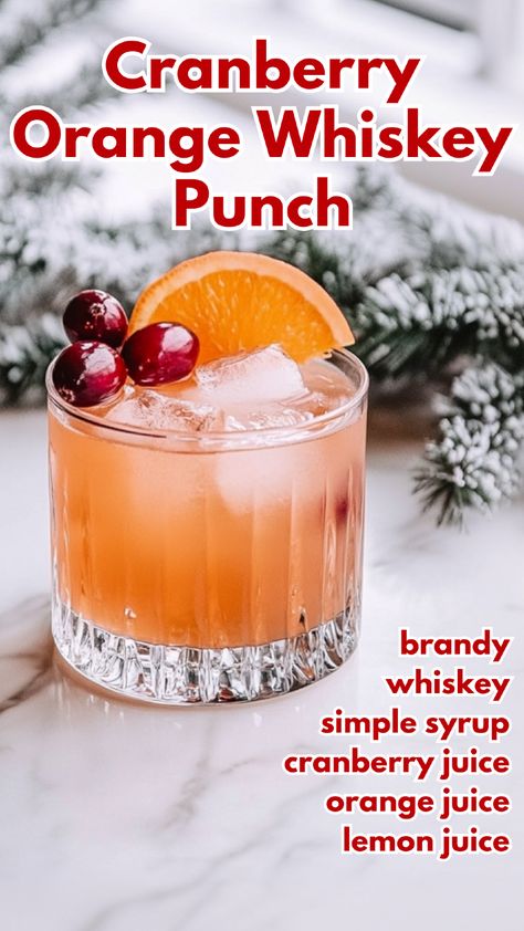 Cranberry Orange Whiskey Punch Whiskey Punch Recipes, Whiskey Drinks Simple, Whiskey Punch, Christmas Cocktails Easy, Pear Cocktails, Brandy Cocktails, Hey Bartender, Whiskey Cocktail, Cocktail Serving