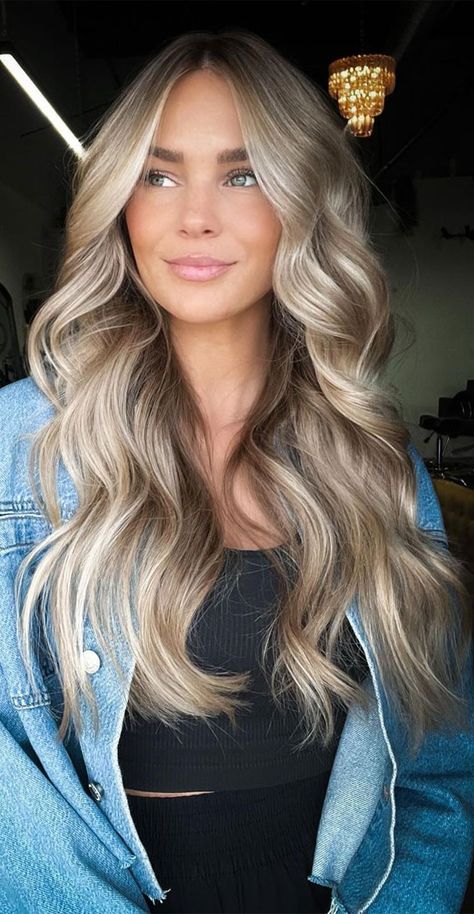 Face Framing Highlights Ash Blonde, Blond Face Framing, Face Frame Blonde, Face Framing Highlights Blonde, Buttercream Blonde Hair, Blonde Bombshell Hair, Champagne Highlights, Face Framing Highlights, Champagne Blonde Hair