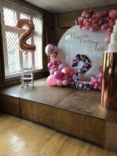 Two Years Birthday Ideas, Butterfly Theme Birthday, 2nd Birthday Photos, Butterfly Birthday Theme, Unicorn Birthday Decorations, Birthday Theme Decoration, Birthday Background Design, Minnie Mouse Birthday Cakes