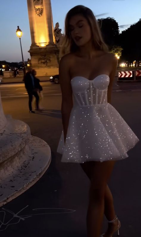 White Dress With Sparkles, Fairy Tale Hoco Dress, Senior Prom Dresses Short, Tiny White Dress, White Sparkly Short Dress, Sparkly White Outfit, 18th Birthday Inspo Outfits, White Sparkling Dress, Wedding After Party Dress Short Sparkly