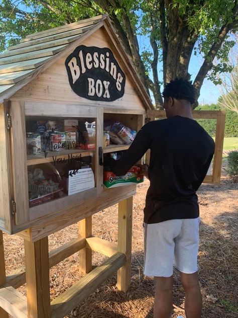 Cabarrus Blessing Boxes seeing surge of community help | News | independenttribune.com Community Box Ideas, Diy Blessing Box Plans, Community Library Boxes, Volunteer Ideas Community Service, Free Pantry, Blessing Boxes Community, Community Blessing Box Ideas, Blessing Box Diy, Donation Boxes