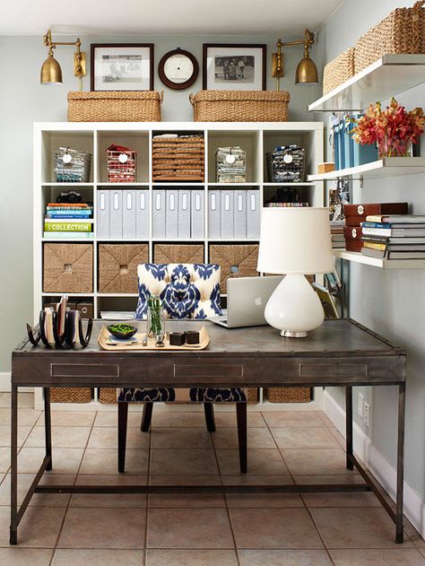 We'd work in this home office. Any day. #Ikat chair, weathered wood #desk, plenty of gorgeous #gray. What's not to absolutely love? Home Office Inspiration, Shared Office, Trendy Diy, Interior Minimalista, Home Office Storage, Office Crafts, Viria, Web Images, Craft Room Office