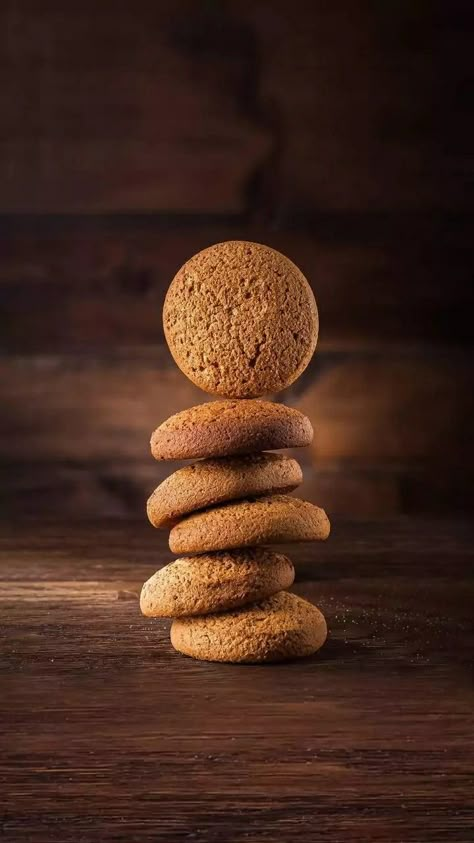 Biscuit Photography Ideas, Biscuit Product Photography, Cookie Product Photography, Bakery Products Photography, Biscuit Photography, Sweets Photography, Cookie Photography, Food Photo Ideas, Cny Cookies