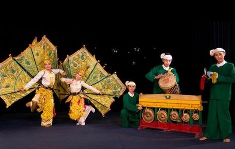 Kinnari Kinara dance, Shan of Myanmar 🇲🇲 Shan State Myanmar, Dove Drawing, Shan State, Myanmar Traditional, Hand Crafts For Kids, Traditional Dance, Samurai Art, Funny Cartoon Quotes, Cartoon Quotes