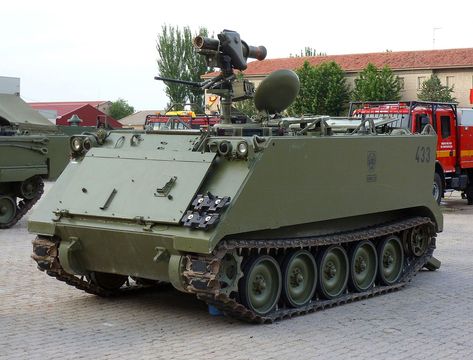 A2 German, Sheridan Tank, Armoured Personnel Carrier, Battle Tank, Army Vehicles, Tanks Military, Military Army, Military Equipment, Armored Vehicles