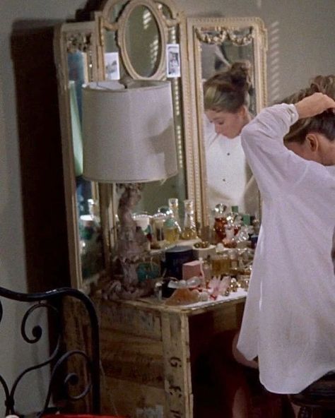 Beauty scenes in "Breakfast at Tiffany's" 💄, 1961 - Follow @vintagelamou for more 🤎 ◈ ◈ ◈ #audreyhepburn #actress #1960s #1961 #vintage… | Instagram Audrey Hepburn Bedroom, Hollywood 60s, Breakfast At Tiffany's Aesthetic, Audrey Hepburn Movies, Holly Golightly, Breakfast At Tiffany's, Breakfast At Tiffanys, Dream Apartment, Audrey Hepburn