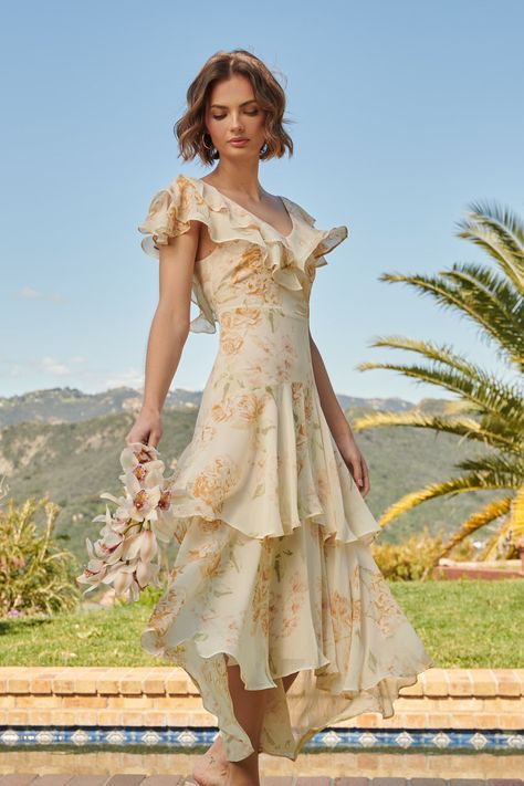 Floaty wedding dress