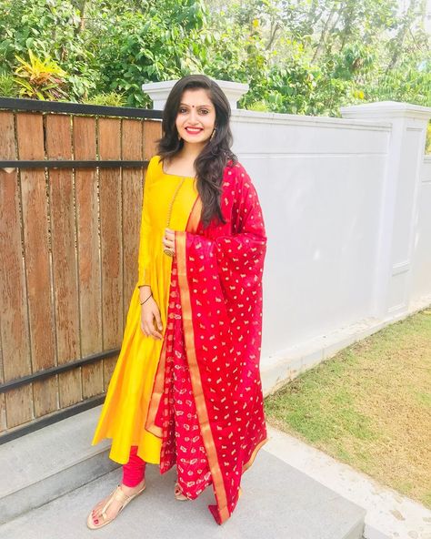 The Prettiest Anarkalis & Gowns You Will Ever See! Punjabi Suits Designer Boutique Latest, Simple Punjabi Suits, Yellow Anarkali Dress, Punjabi Kurti, Punjabi Suits Designer, Hijab Model, Punjabi Suits Designer Boutique, Designer Anarkali Dresses, Suits Punjabi