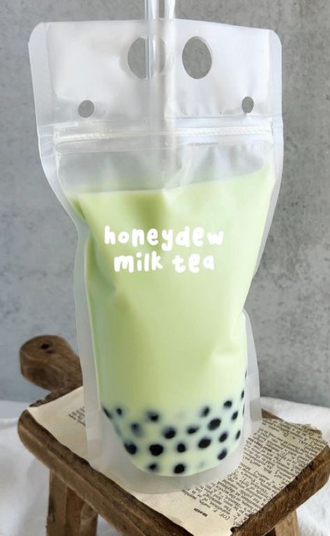 Honeydew Milk Tea, Milk Tea Recipe, Boba Recipe, Boba Tea Recipe, Bubble Tea Recipe, Milk Tea Recipes, Iced Drinks Recipes, Bubble Tea Boba, Boba Drink