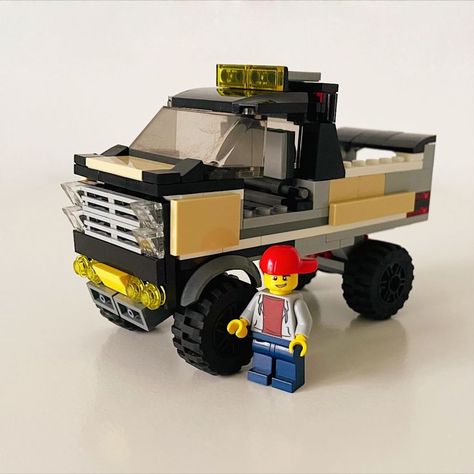 Lego Monster Truck, Lego Ideas For Kids, Lego Monster, Monster Truck Cars, Lego Models, Lego Builds, Lego Projects, Truck Car, Lego Building