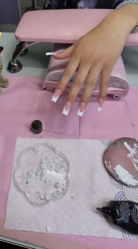 Nail Tech Aesthetic, Acrylic Nails French, Nails French Tips, Silk Nails, Nail Tech School, Business Nails, Tech Aesthetic, Home Nail Salon, Nail Techniques