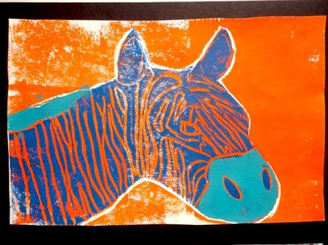 Thomas Elementary Art: 4th Grade Animal Printmaking (The best printmaking project I have ever done!) Art 4th Grade, Elementary Art Classroom, Painting Ceramics, Printmaking Projects, Elementary School Art, Education Art, 6th Grade Art, 4th Grade Art, 5th Grade Art