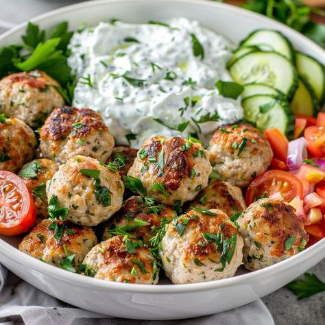 cookefast Greek Chicken Meatballs, Greek Turkey Meatballs, Healthy Diners, Greek Turkey, Homemade Tzatziki Sauce, Greek Meatballs, Chicken Meatball Recipes, Homemade Tzatziki, How To Cook Meatballs