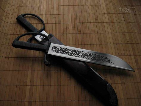 butterfly sword | by toto nol sem Wing Chun Butterfly Swords, Butterfly Swords, Chinese Butterfly, Friends Dresses, Dagger Knife, Header Image, Cool Swords, Cool Knives, Wing Chun