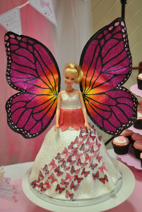 Barbie Mariposa Fairy Princess Cake Barbie Fairy Cake, Dolly Cakes, Fairy Princess Cake, Doll Cake Designs, Barbie Birthday Cake, Barbie Theme Party, Barbie Fairy, Barbie Doll Cakes, Rainbow Birthday Cake