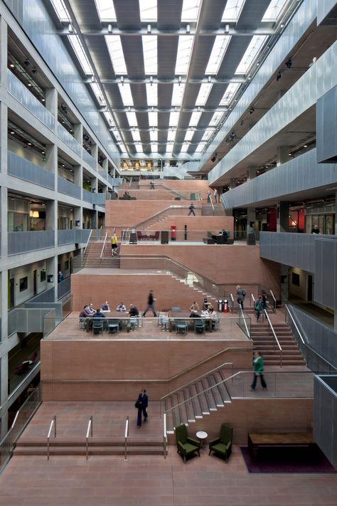 Monopitch Roof, Atrium Design, David Chipperfield Architects, David Chipperfield, Exhibition Room, Concrete Facade, Stairs Architecture, Pritzker Prize, Royal Academy Of Arts