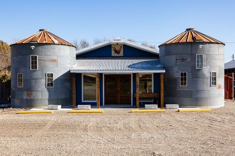 Grain Bins Turned into a Handmade DIY Home Tour | Apartment Therapy Grain Bin Shed Ideas, Grain Bin Farm Store, Grain Bin Storage Shed, Grain Bin Shed, Grain Bin Garage, Grain Bin Gazebo Ideas, Grain Bin Gazebo Backyard Ideas, Farm Store Building, Grain Bin Cabin