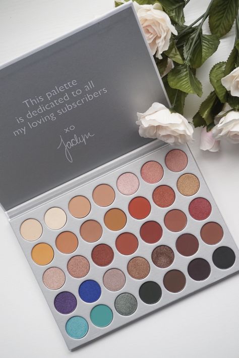 Jaclyn Hill Makeup Palette, Morphe Jaclyn Hill Palette, Jaclyn Hill Eyeshadow Palette, Morphe Eyeshadow Palette, Morphe Eyeshadow, Morphe Palette, Learn Makeup, Makeup Eyeshadow Palette, Makeup Accesories