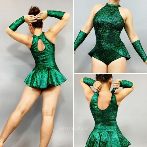 Circus Outfit Women, Circus Clothes, Leotard Dance Costume, Green Leotard, Circus Outfits, Leotard Costume, Exotic Dance, Circus Performers, Dance Leotards