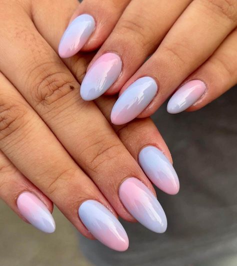 31 Fun Candy Nails - Ak Pal Kitchen Cotton Candy Gel Nails, Gender Reveal Manicure, Blue Pink Ombre Nails, Candy Swirl Nails, Nails Cotton Candy, Nails Vegas, Candy Crush Nails, Candy Cane Nail Art, Nail Designs Toenails