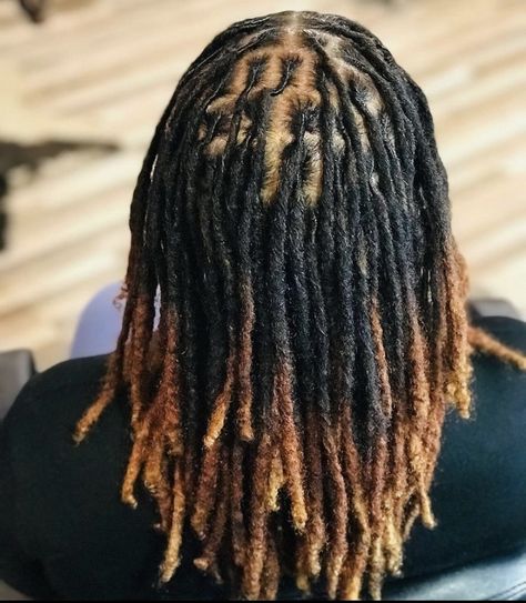 Dyed Locs Tips, Men’s Colored Locs, Ombre Locs Men, Dread Extensions Men, Locs With Blonde Tips, Loc Color Ideas Men, Highlights On Locs, Locs Highlights, Ombré Locs