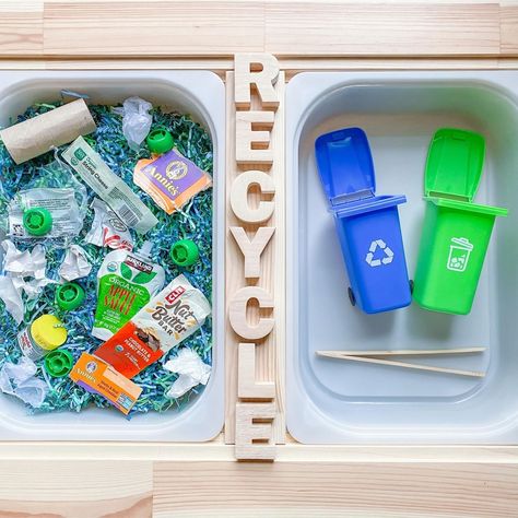 Emily Yang | ♻️Recycle vs Trash Sensory Play♻️ This activity is really easy to put together. I gathered up some trash and recycling materials for my… | Instagram Recycling Materials, Child Activities, Toddler Arts And Crafts, Toddler Activity, Sensory Table, Messy Play, Toddler Art, Recycle Trash, Activity Ideas