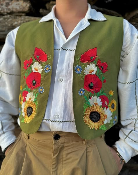 An incredible vest handcrafted from soft cotton, adorned with vibrant embroidery of poppies, daisies, and sunflowers 🌼🌻. This vest is the perfect attire for creative souls who want to stand out and shine in any crowd ✨. Ideal for summer parties, themed events, or as a unique gift for that special man in your life 🎉🎁. Plus, enjoy free worldwide shipping on your order 🌍🚚. You can order it from our store via the link in our profile bio. #HandmadeVest #SummerFashion #EmbroideredVest #MenFashion ... Flower Vest, Boho Beach Outfit, Gilet Kimono, Tapestry Vest, Wedding Vest, Colorful Vest, Sunflowers And Daisies, Embroidered Vest, Authentic Fashion