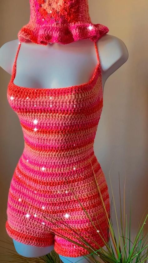 Romper Crochet, Crochet Patterns Ideas, Crochet Romper, Top Diy, Diy Vetement, Fashion Crochet, Halter Romper, Crochet Clothing And Accessories, Crochet Clothes For Women