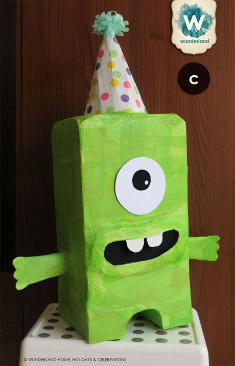 Monster Piñata Monster Pinata, Little Monster Party, Ghostbusters Party, Piñata Ideas, Monster Birthday Parties, Mini Monster, First Birthday Party Themes, Monster Birthday, Monster Party