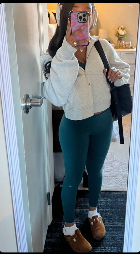 Lululemon Outfit Fashion, Cute Lounge Outfits, Comfy Casual Outfits, Causal Outfits, Cute Lazy Outfits, Streetwear Fashion Women, Cute Swag Outfits, Cute Everyday Outfits, Cute Outfit