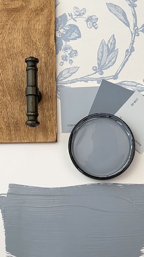 Loralee AhMu | Oxford Gray by Benjamin Moore is an elegant and classic shade of gray with blue undertones. The cool undertones lend themselves best to… | Instagram Ash Blue Paint, Oxford Gray Benjamin Moore, Blue Gray Living Room Walls, Light Blue Grey Aesthetic, Smokey Blue Paint, Blue Grey Exterior House Colors, Blue Grey Paint Color, Blue Grey Paint, Blue Grey Living Room