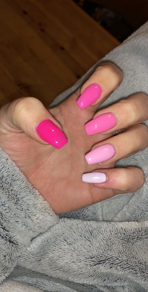 Nail Ideas Different Shades Pink, Each Nail Different Color Shades Pink, Every Nail Different Color Shades Pink, 5 Different Color Nails Pink, Pink Nails All Different Shades, Pink Nails Multicolor, Pink Nails Multiple Shades, Acrylic Nails Different Colors Each Hand, Pink Nails Different Colors